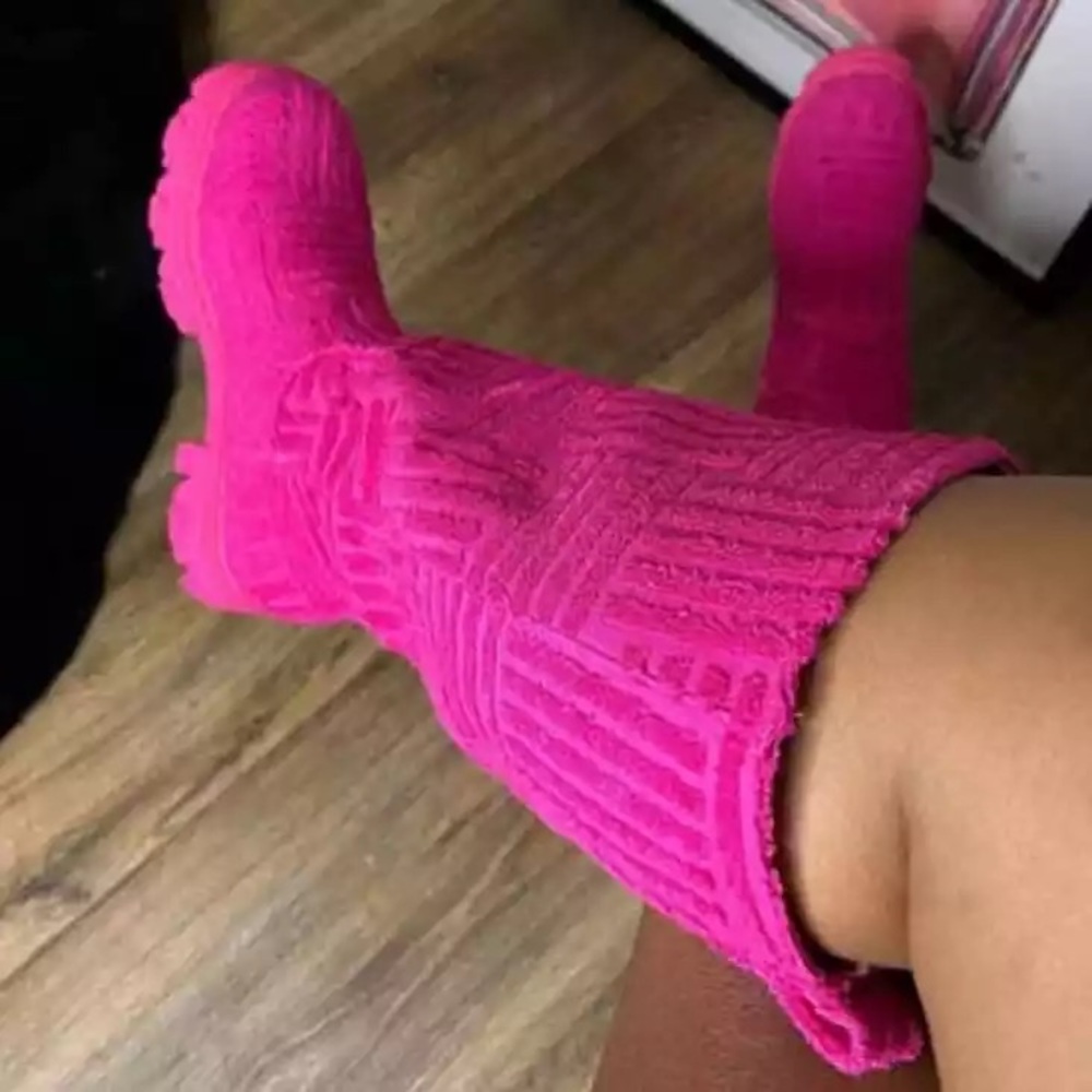 PINK BOOTS
